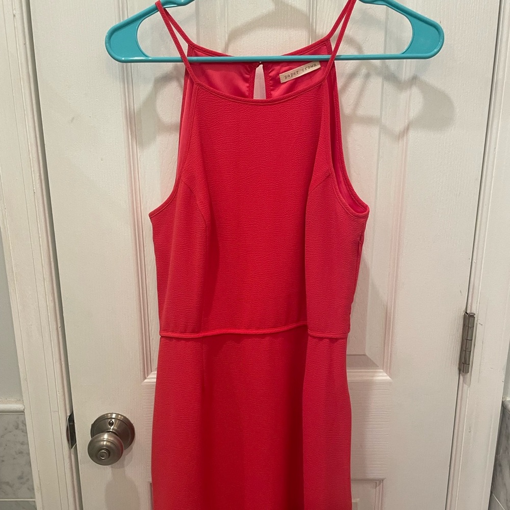 Size 2 paper crown dress. Worn twice, in great condition!